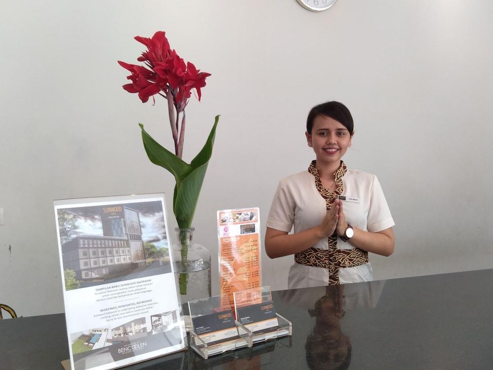 Sunwood Hotel Arianz Ματαράμ Εξωτερικό φωτογραφία